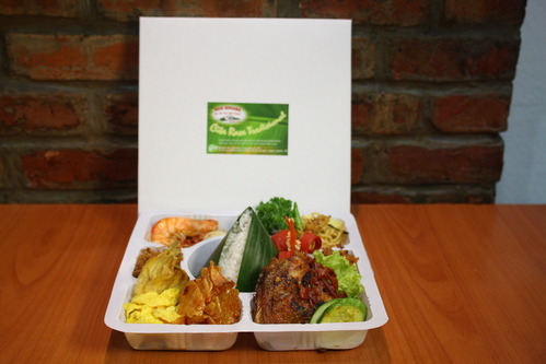 nasi box tumpeng
